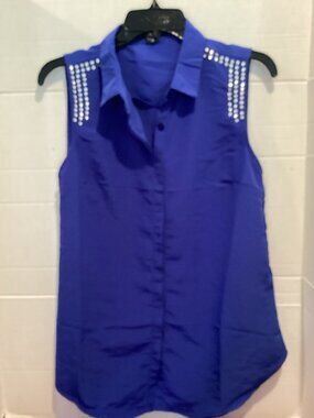 T100-Ladies Toxik3 royal blue sleeveless button-down blouse Size Medium New
